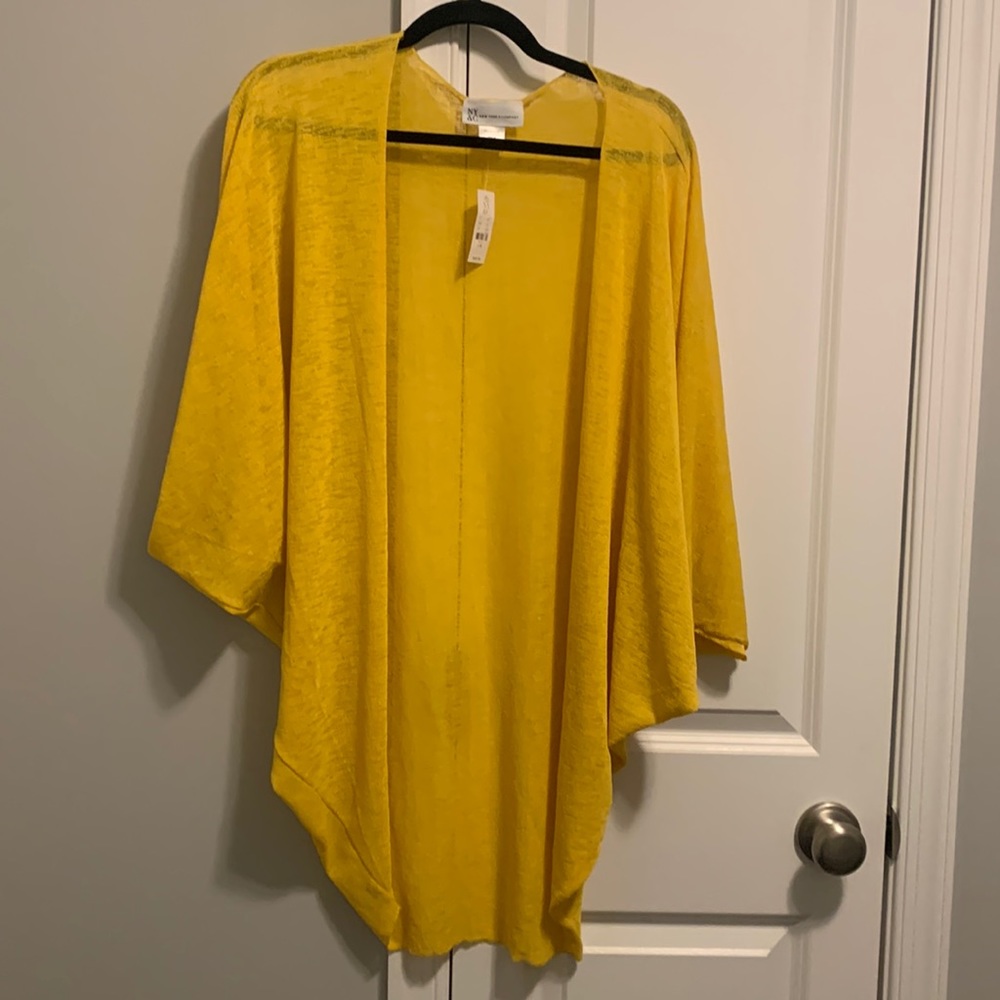 New York and Company Yellow Kimono Style - New With Tags Size L/XL